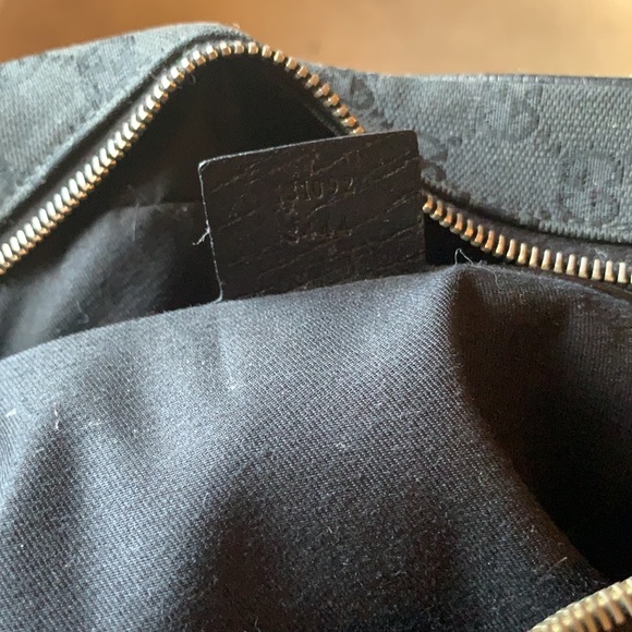 AUTHENTIC GUCCI BAG - Picture 5 of 7